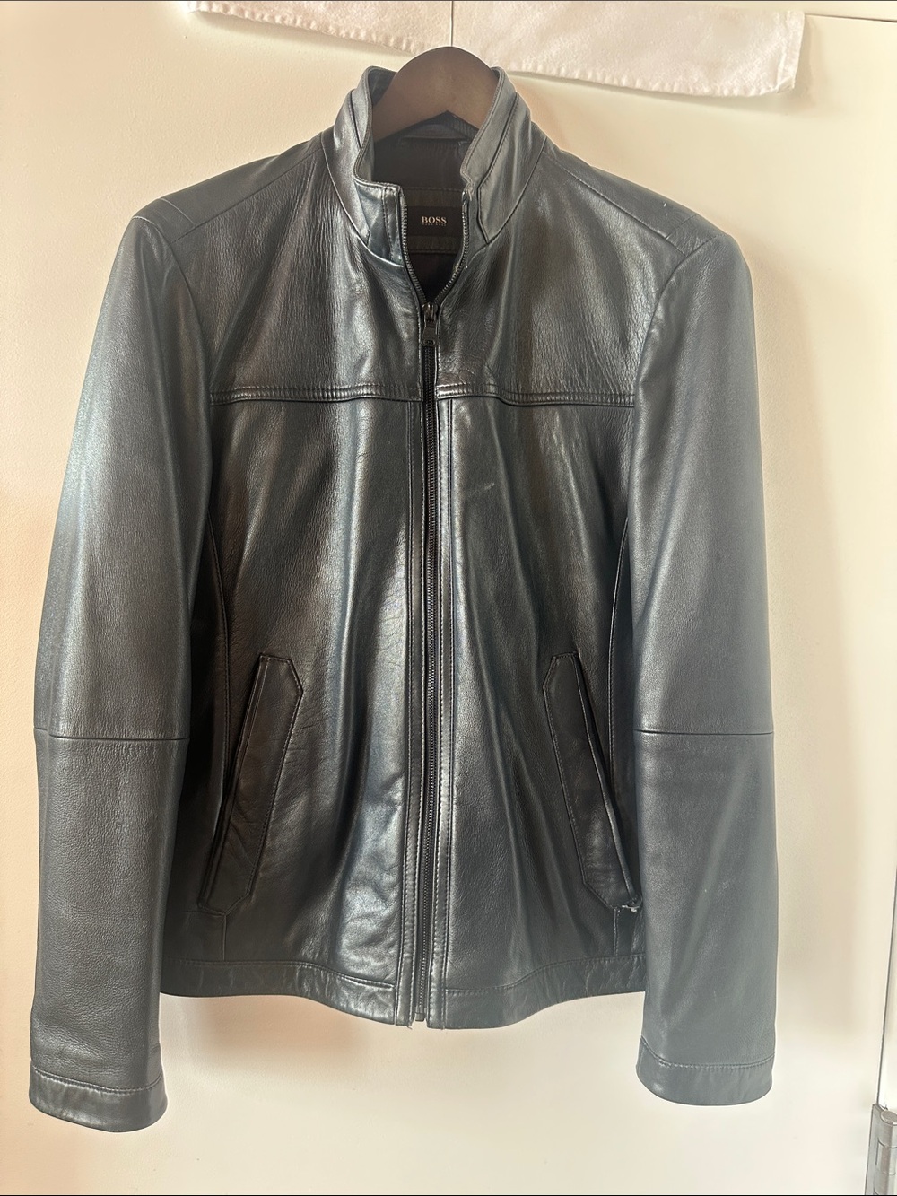 Hugo Boss Nilas Navy Lambskin Leather Jacket 38R Moto Racer Zip